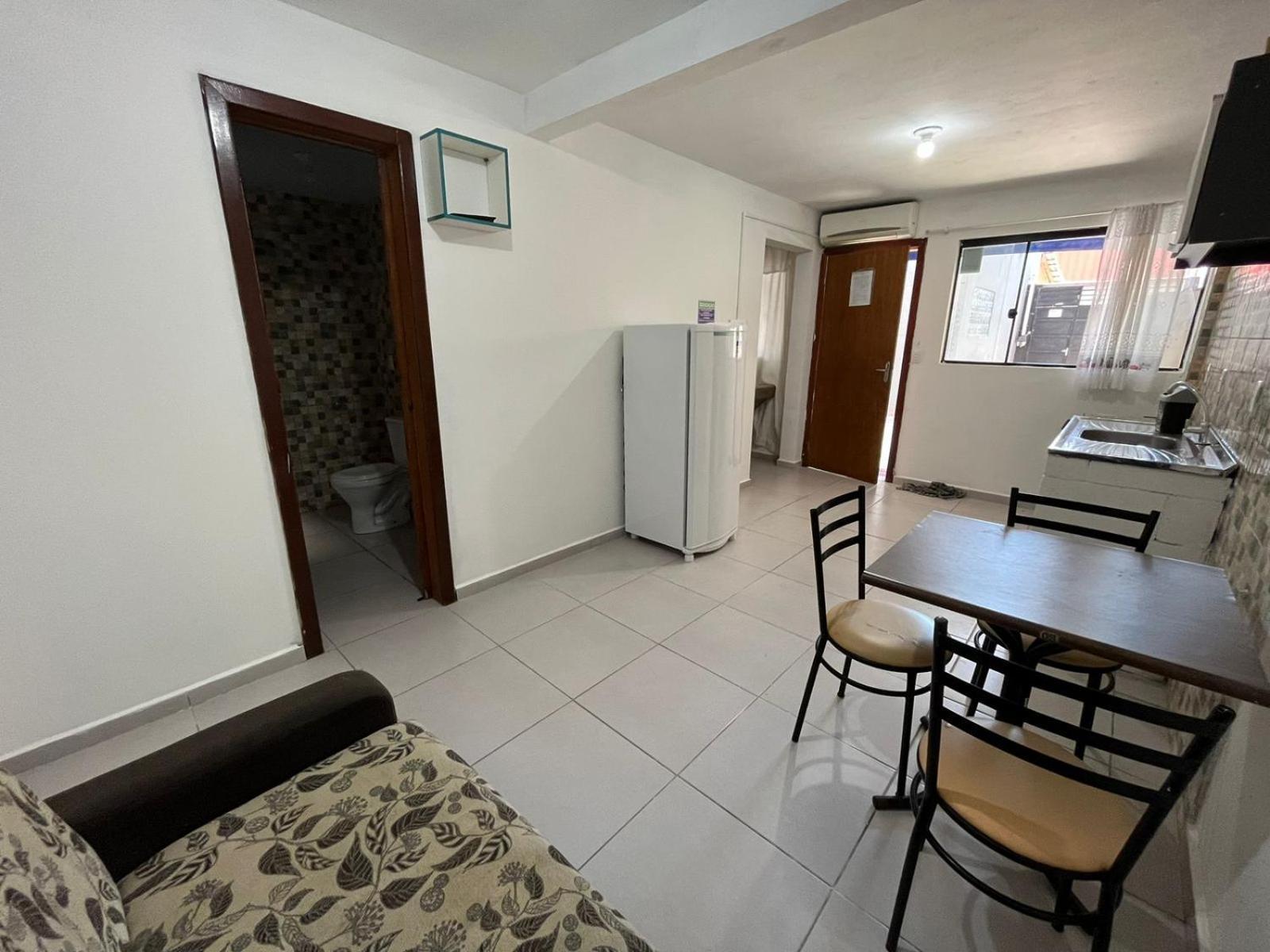 Ferienwohnung Kitnets No Campeche A 500 Metros Do Mar Florianópolis Exterior foto