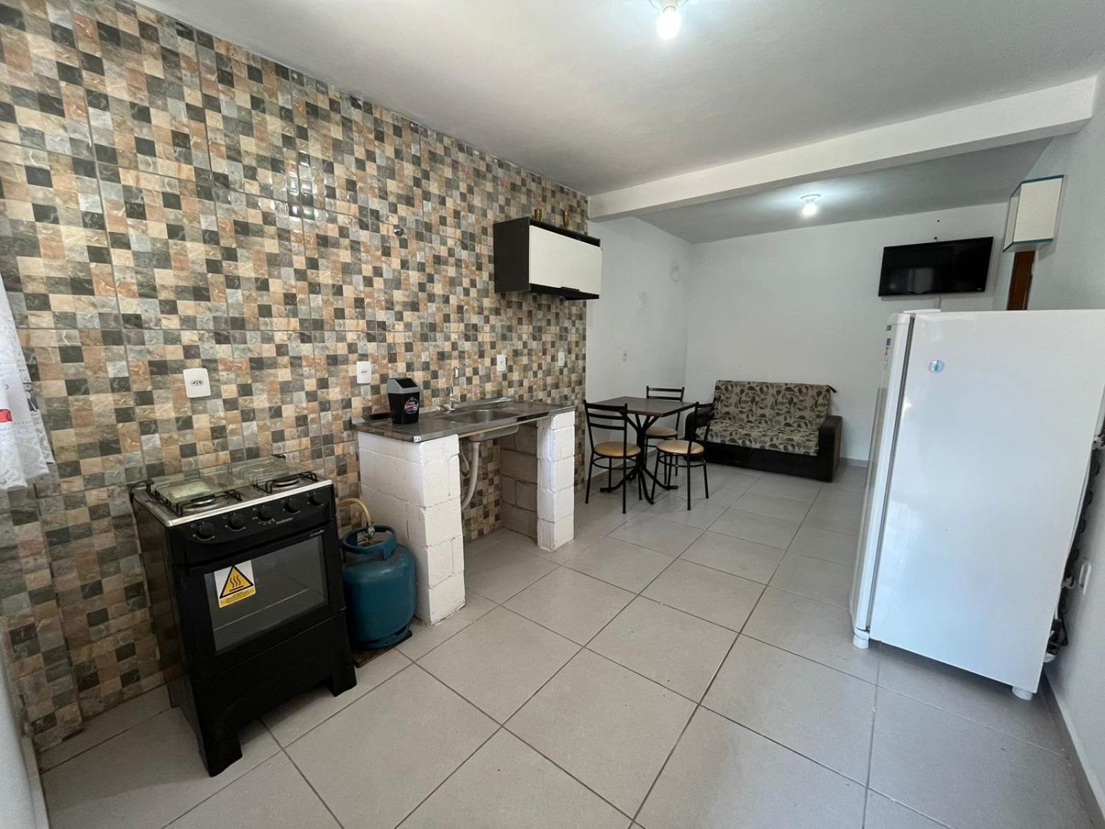 Ferienwohnung Kitnets No Campeche A 500 Metros Do Mar Florianópolis Exterior foto